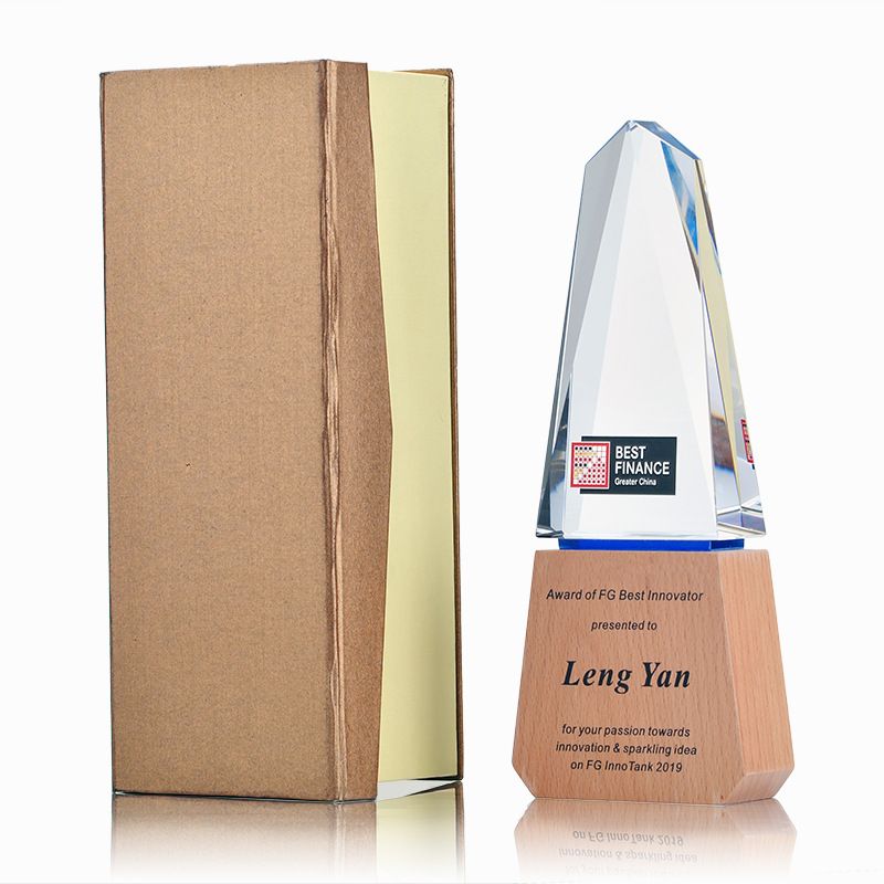 Cúp Đế Gỗ CĐG06