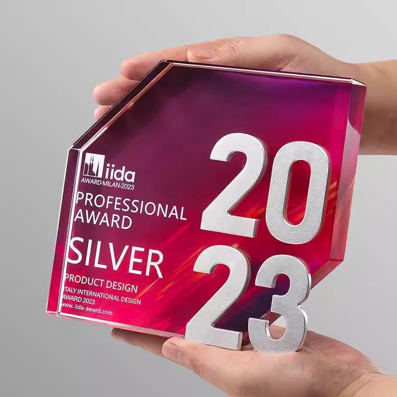 Kỷ Niệm Chương Pha Lê PL258