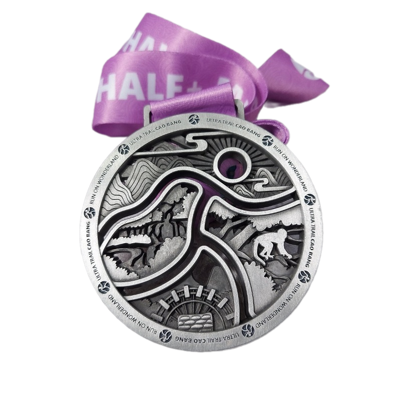 Huy Chương Ultra Trail Cao Bằng