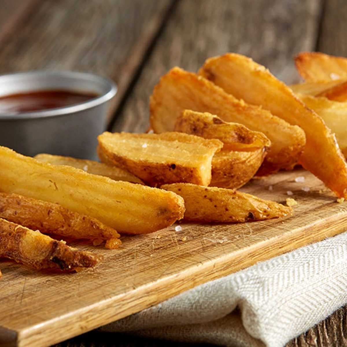  [BÁN CHẠY] Khoai Tây Cắt Múi Cau Farm Frites 1Kg 