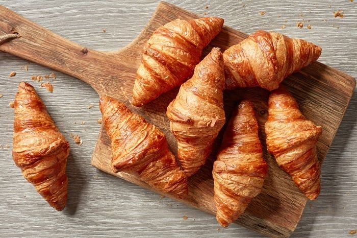 Bánh Sừng Trâu Bơ Truyền Thống Đông Lạnh Delifrance 70g