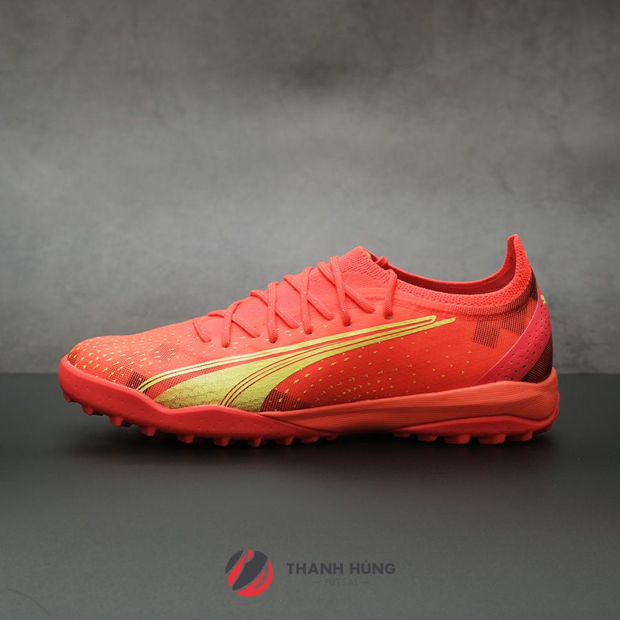 PUMA ULTRA ULTIMATE CAGE - 106893-03 - WORLD CUP