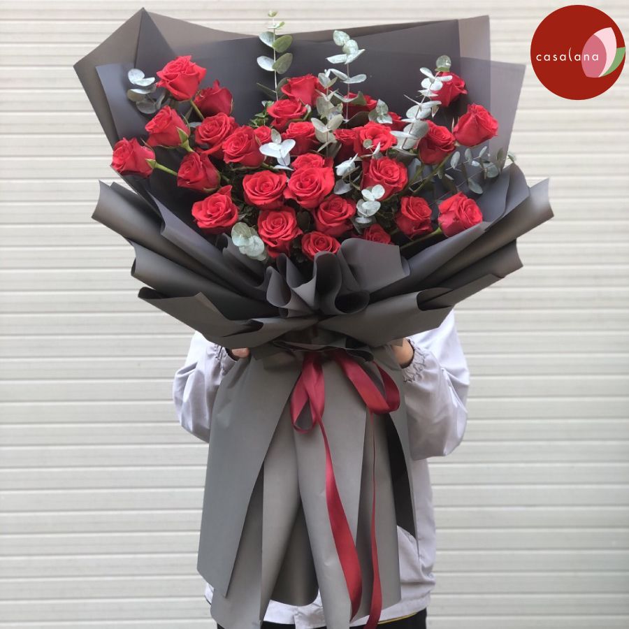 Bó hồng đỏ 50 cành
