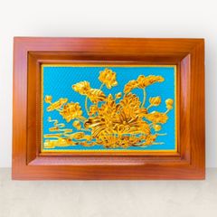 Tranh hoa sen bằng đồng nền xanh mạ vàng 24K KT 28x38cm - Quà tặng hoa sen