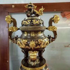 Đỉnh đồng dát vàng Song Long Chầu Nguyệt cao 40cm