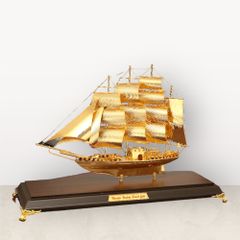 Mô hình thuyền đồng vàng mạ vàng 24K KT 31x22x12cm (Mẫu 22) - Quà tặng sếp