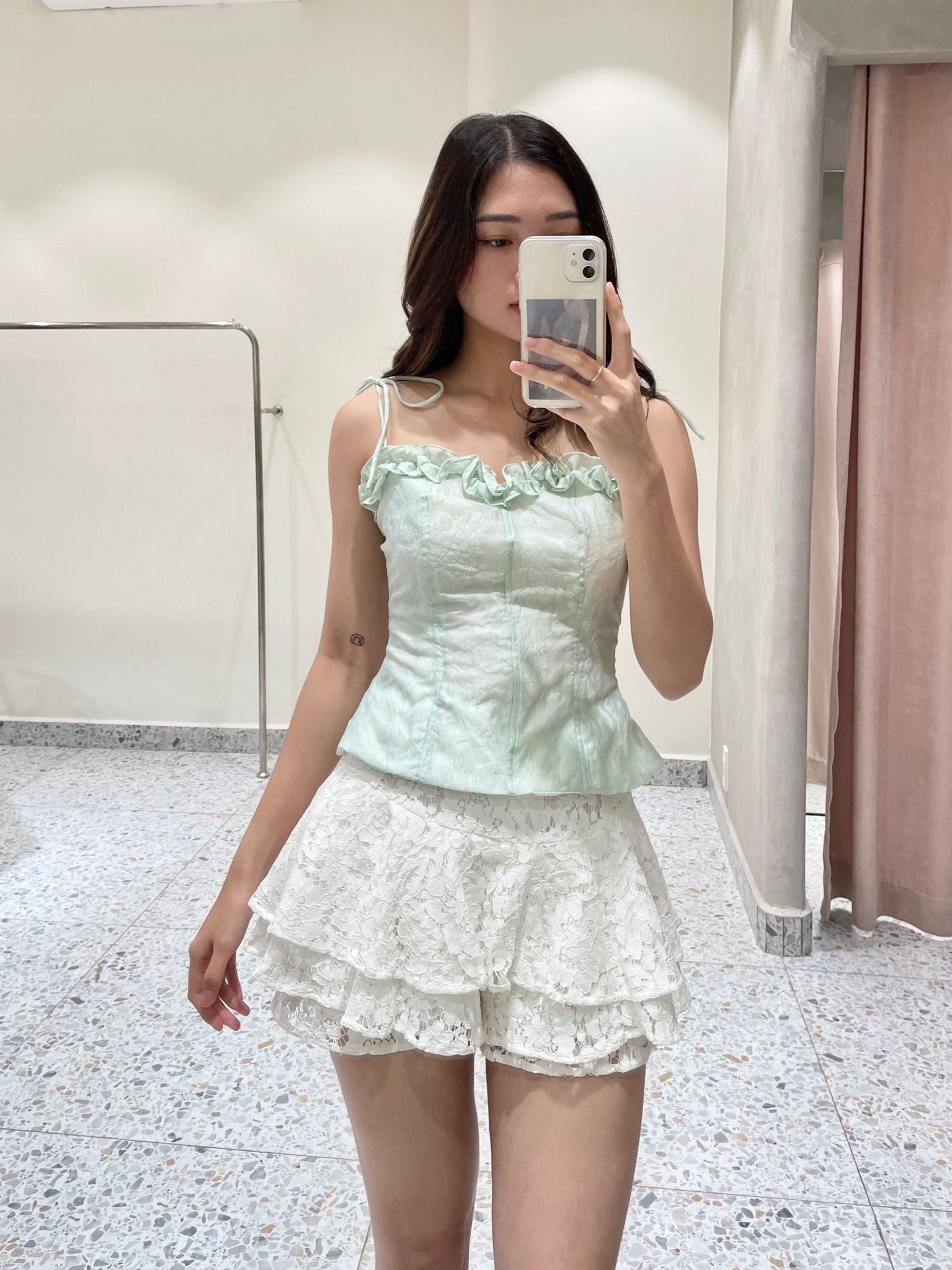 Lotis Top
