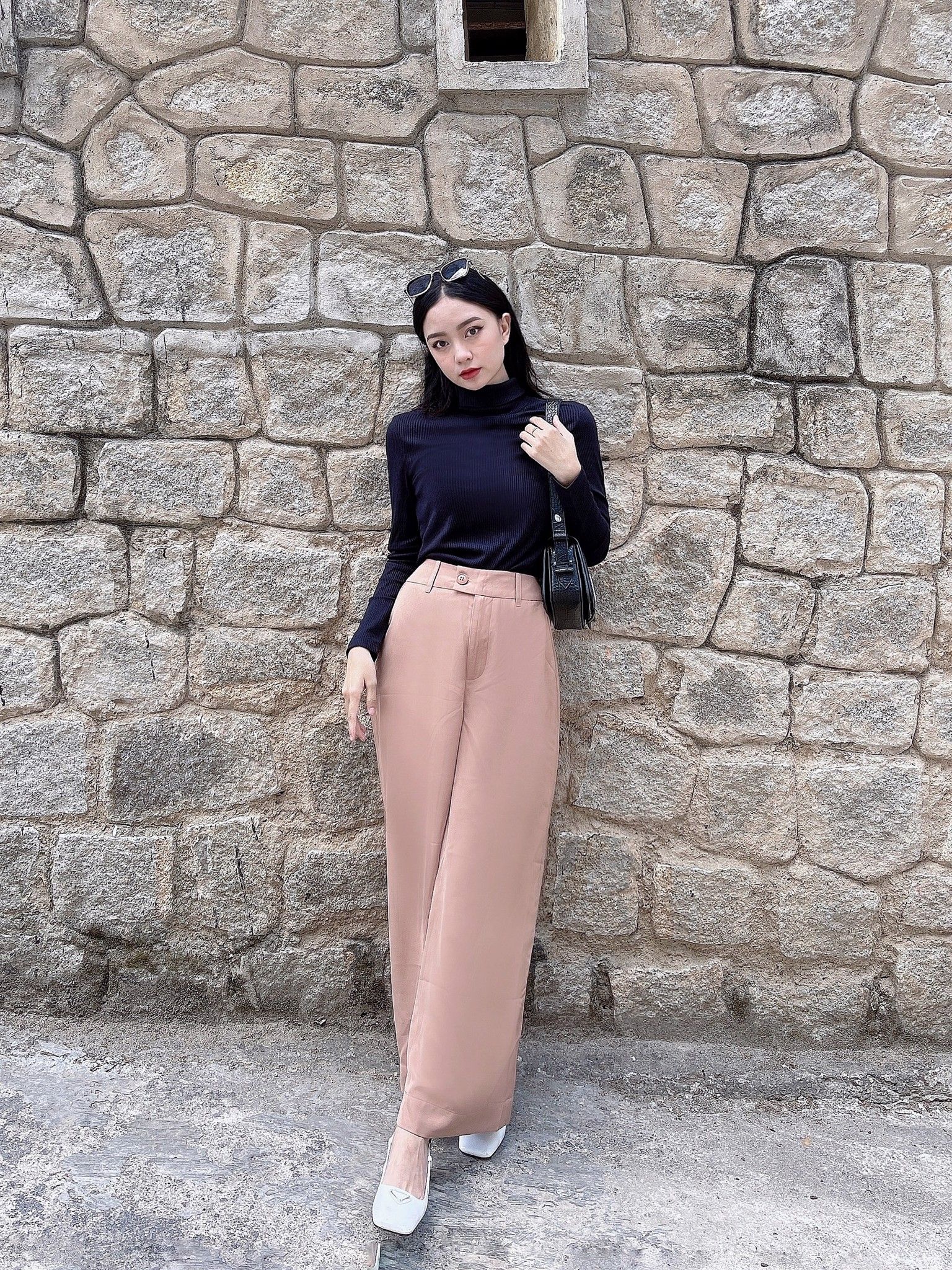 Áo cổ lọ tay dài Kiya