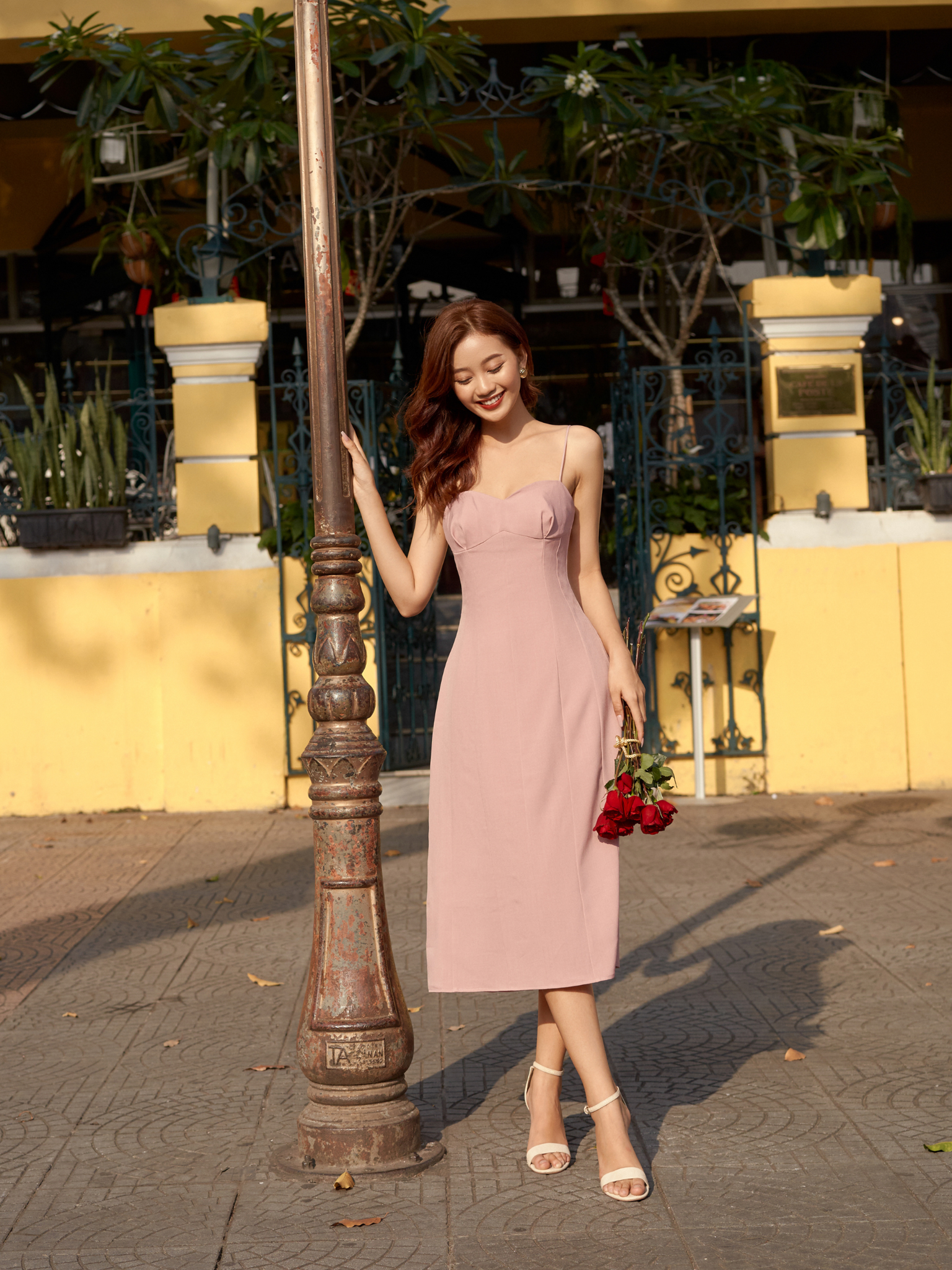 Đầm hai dây dáng ôm nữ tính Fairy