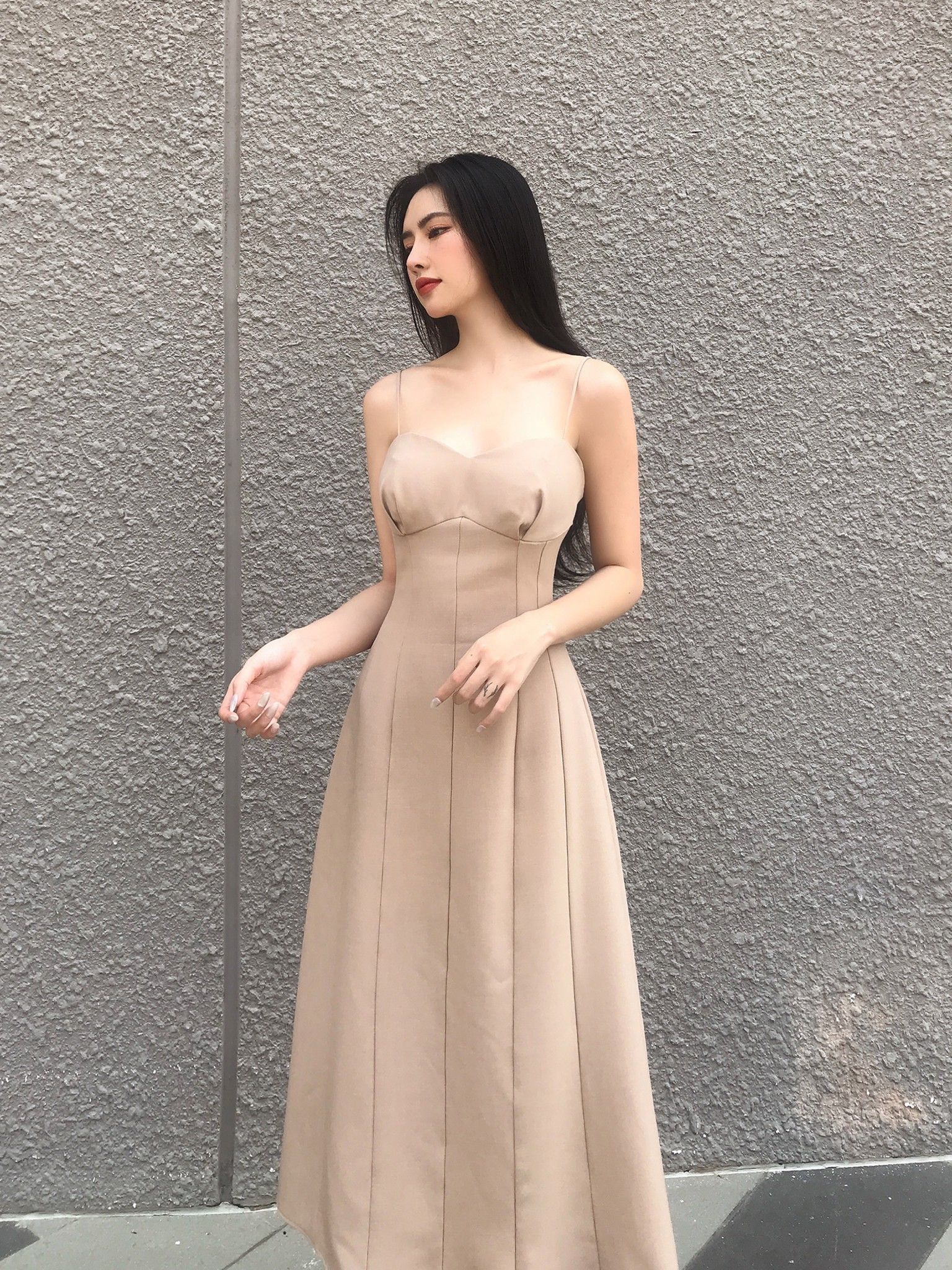 Đầm hai dây dáng ôm nữ tính Fairy