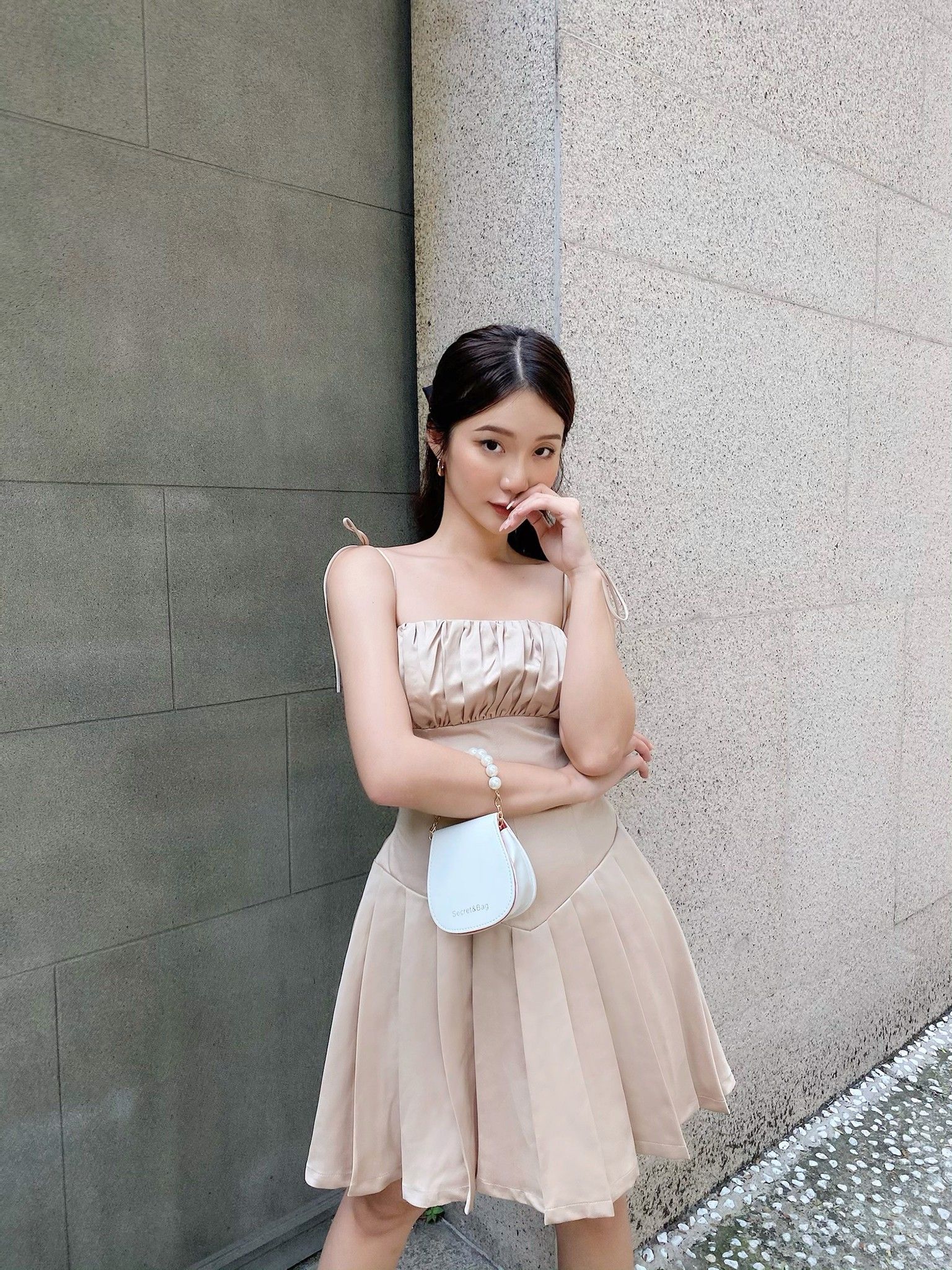 Đầm hai dây tùng xòe Ganni