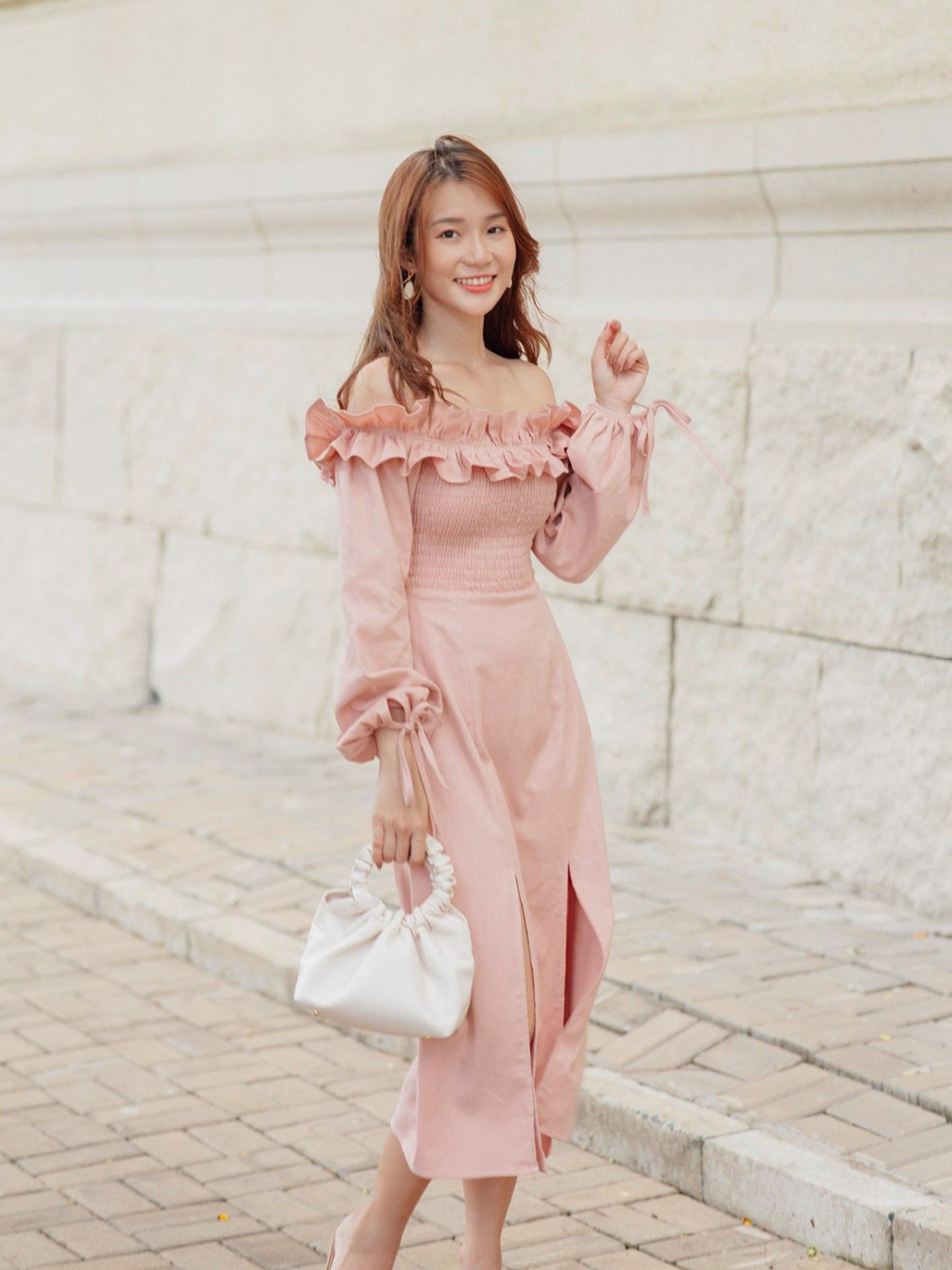 Đầm Dài Leona