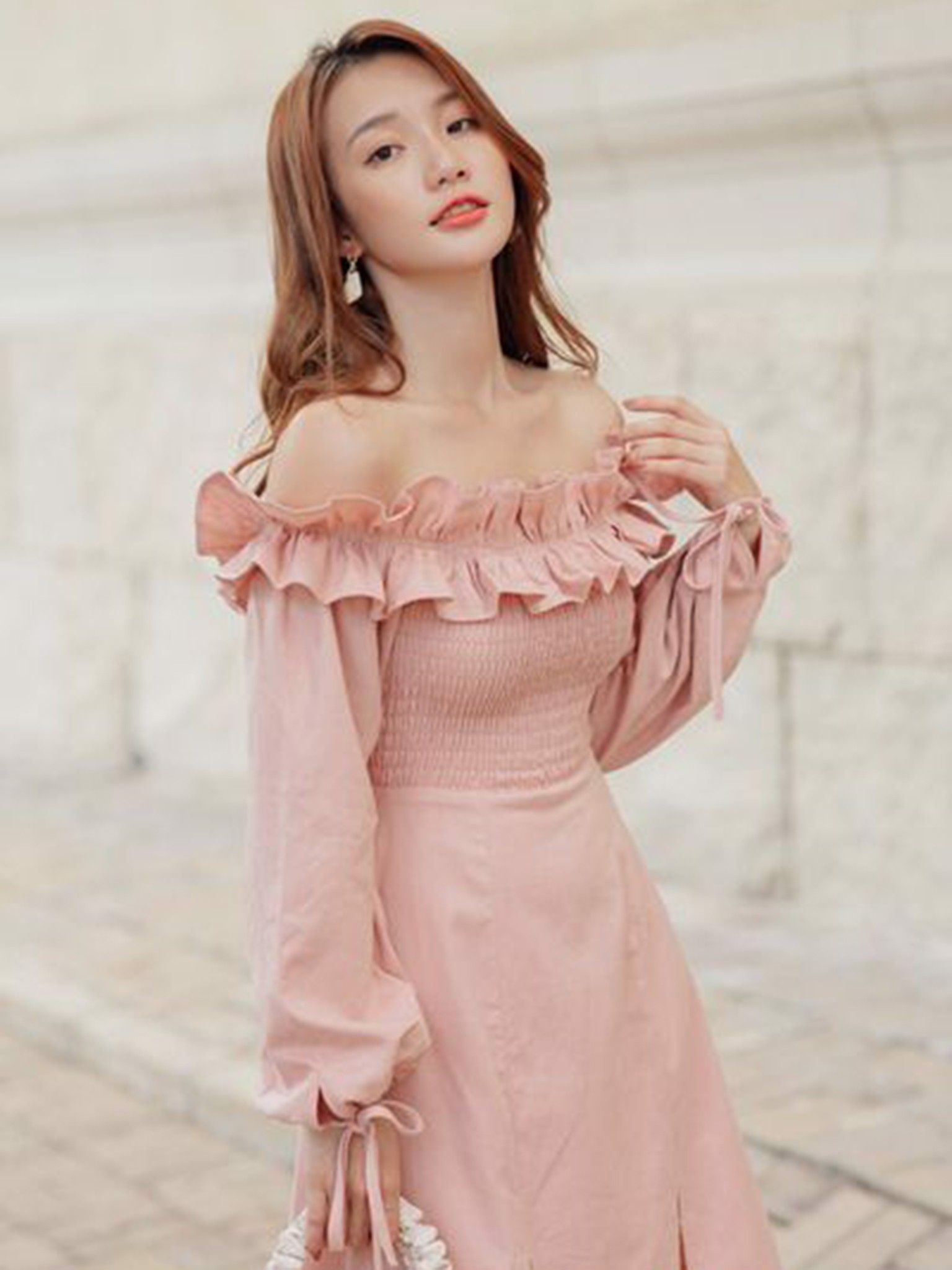 Đầm Dài Leona