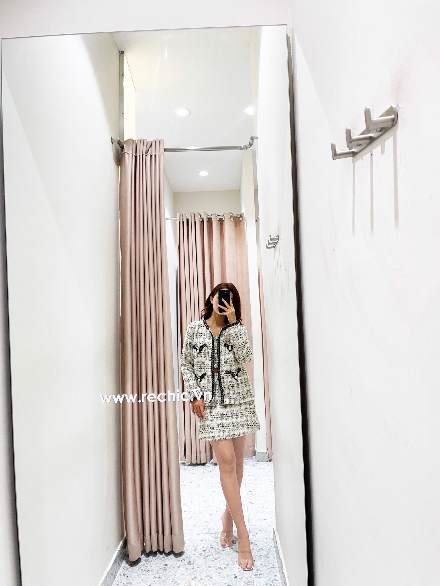 Áo jackets vải tweed sang trọng Akina màu trắng