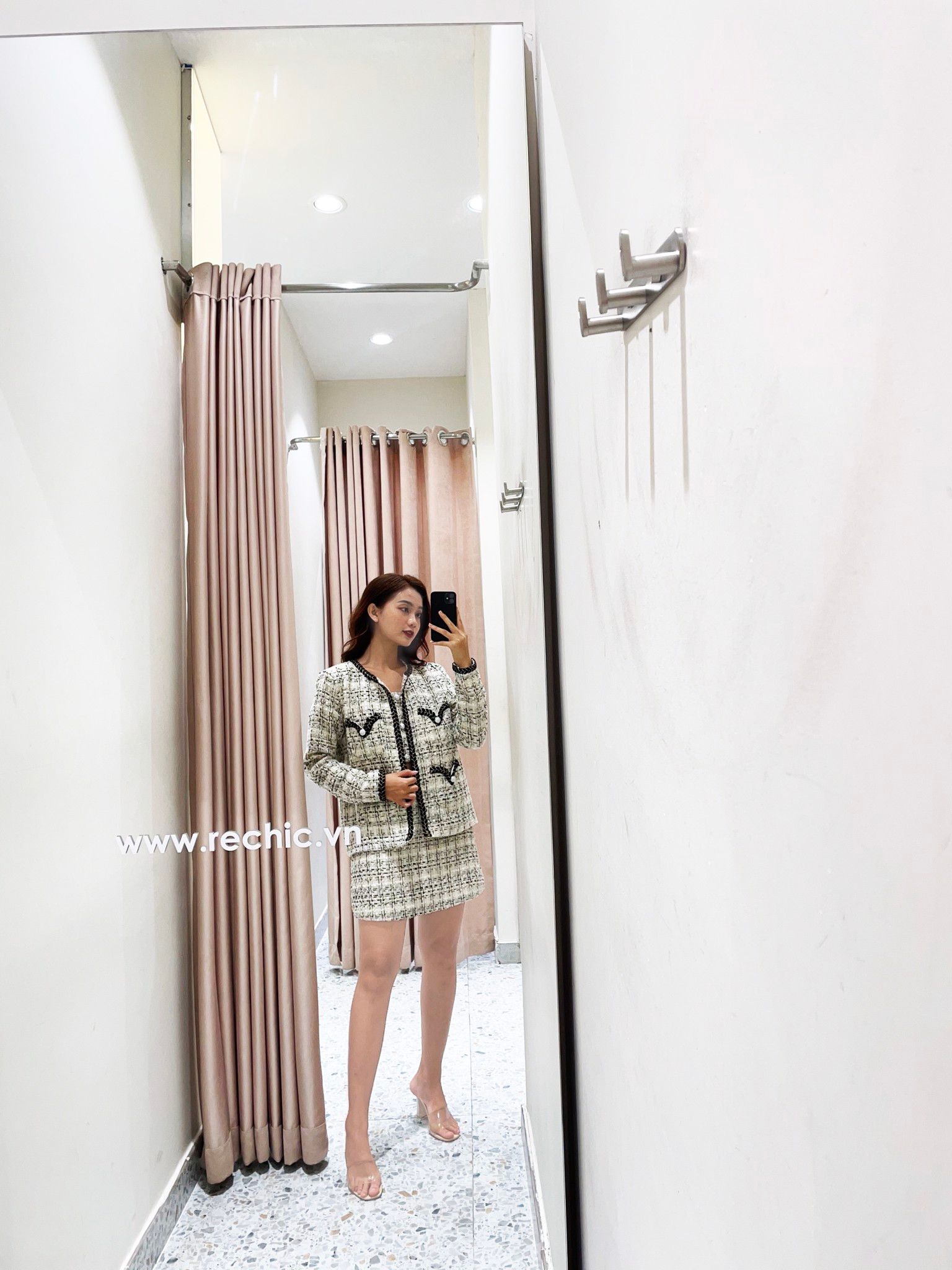 Áo jackets vải tweed sang trọng Akina màu trắng