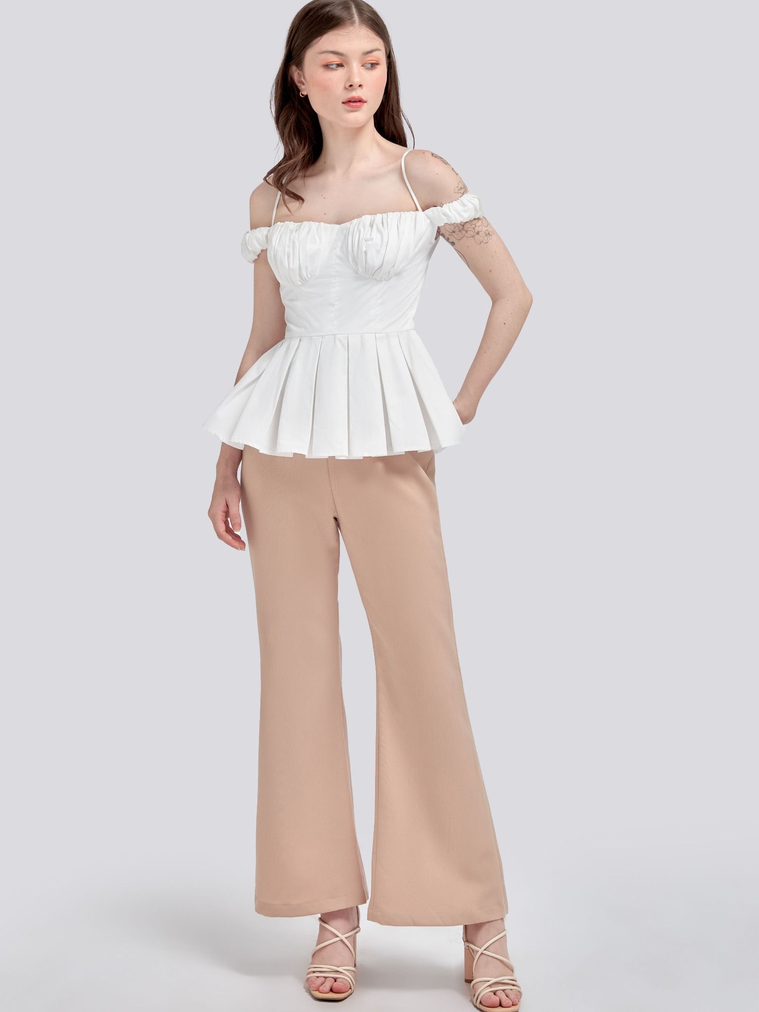 Quần ống loe Chemise