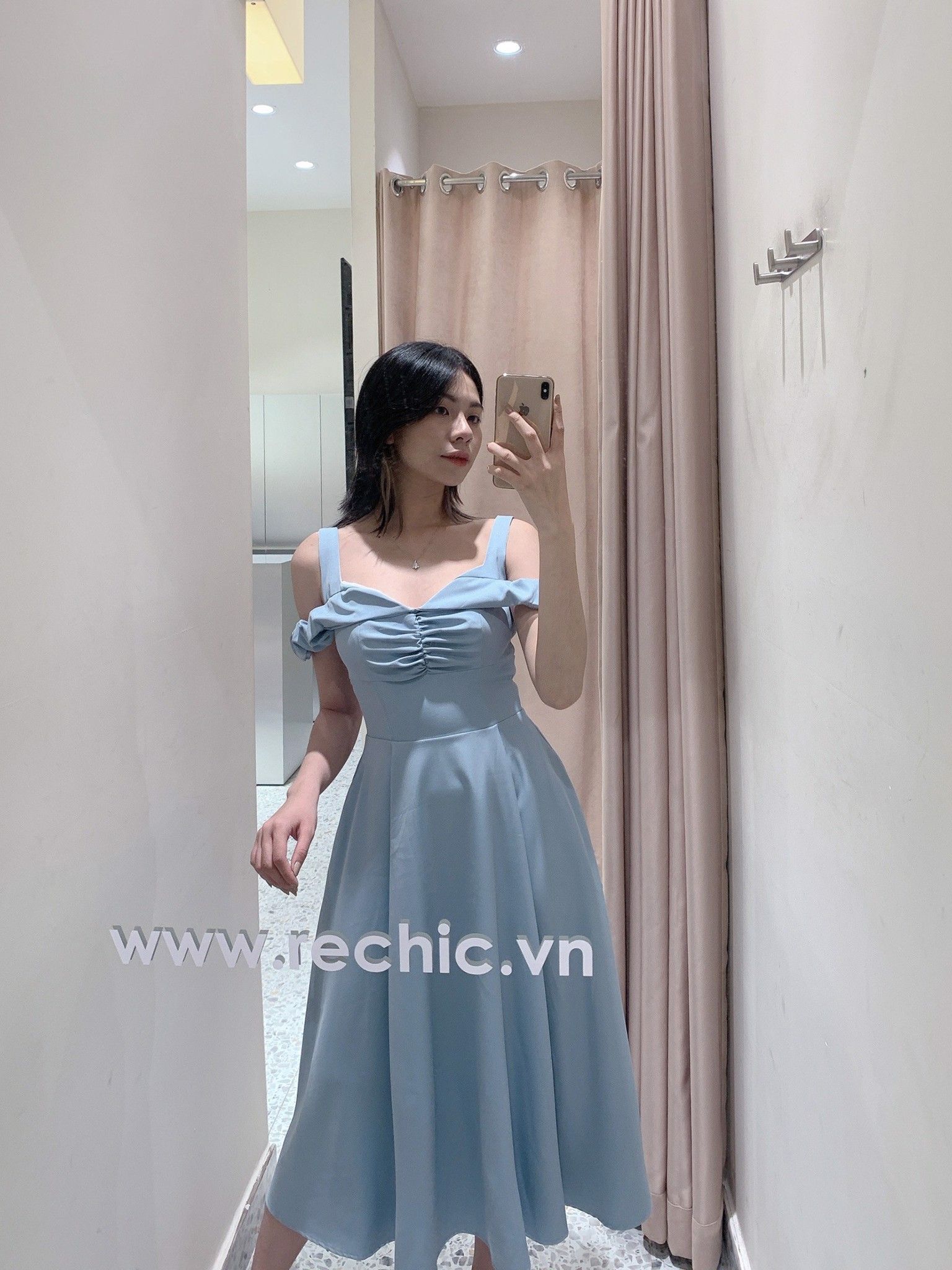 Đầm trễ vai nhún ngực Morela dáng dài