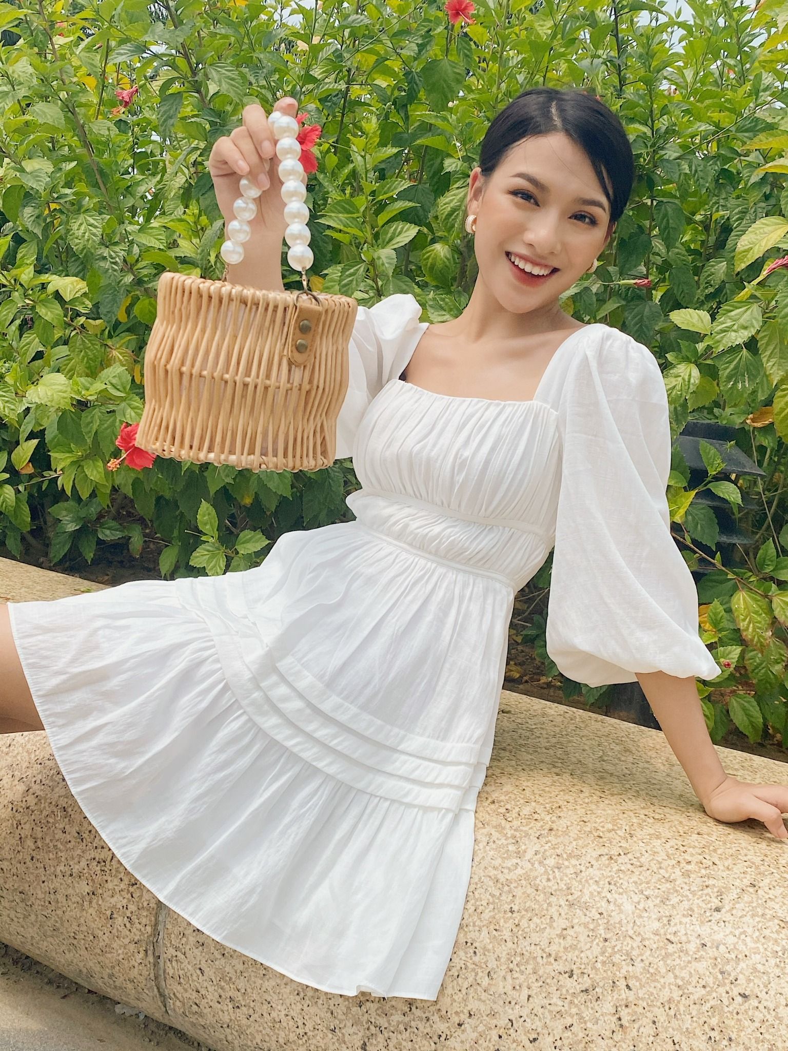 Đầm Ngắn Aronda Màu Trắng
