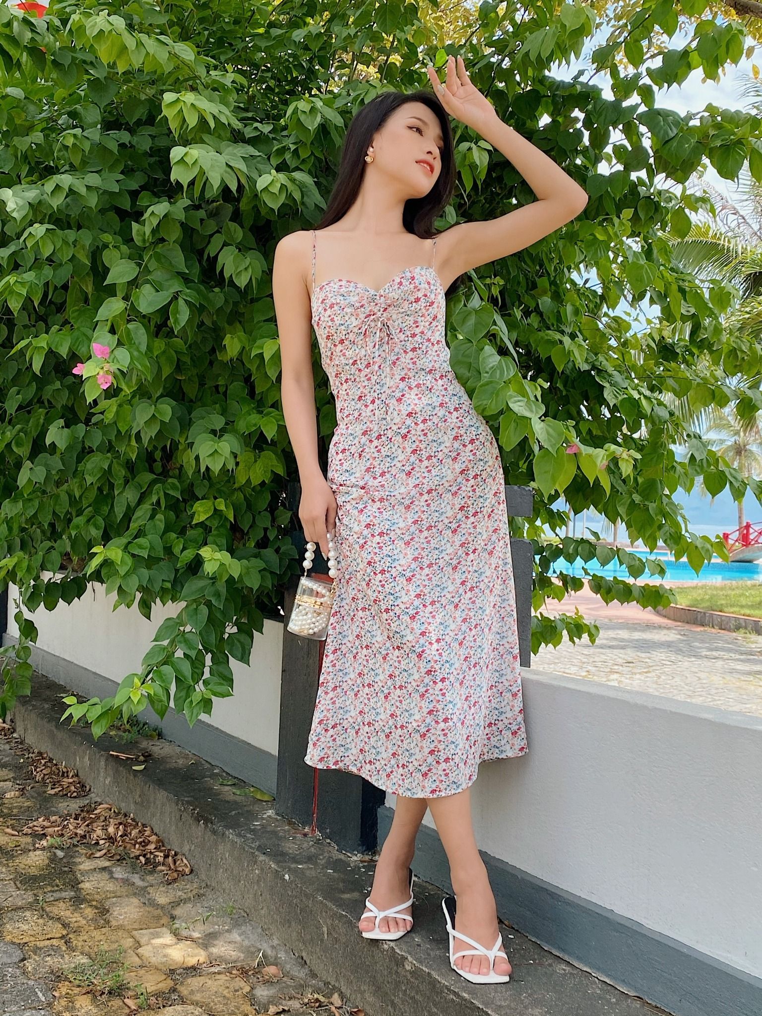 Đầm Dài Gilery Họa Tiết Hoa Xanh