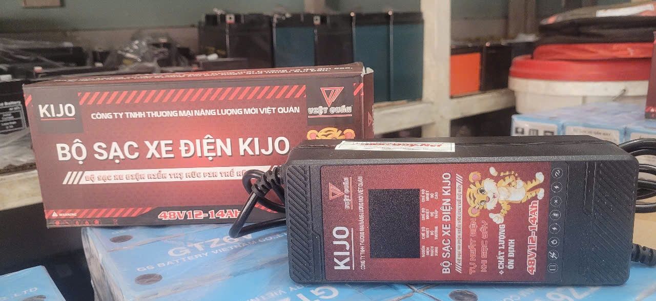 Bộ sạc ắc quy xe đạp điện 48V-12Ah