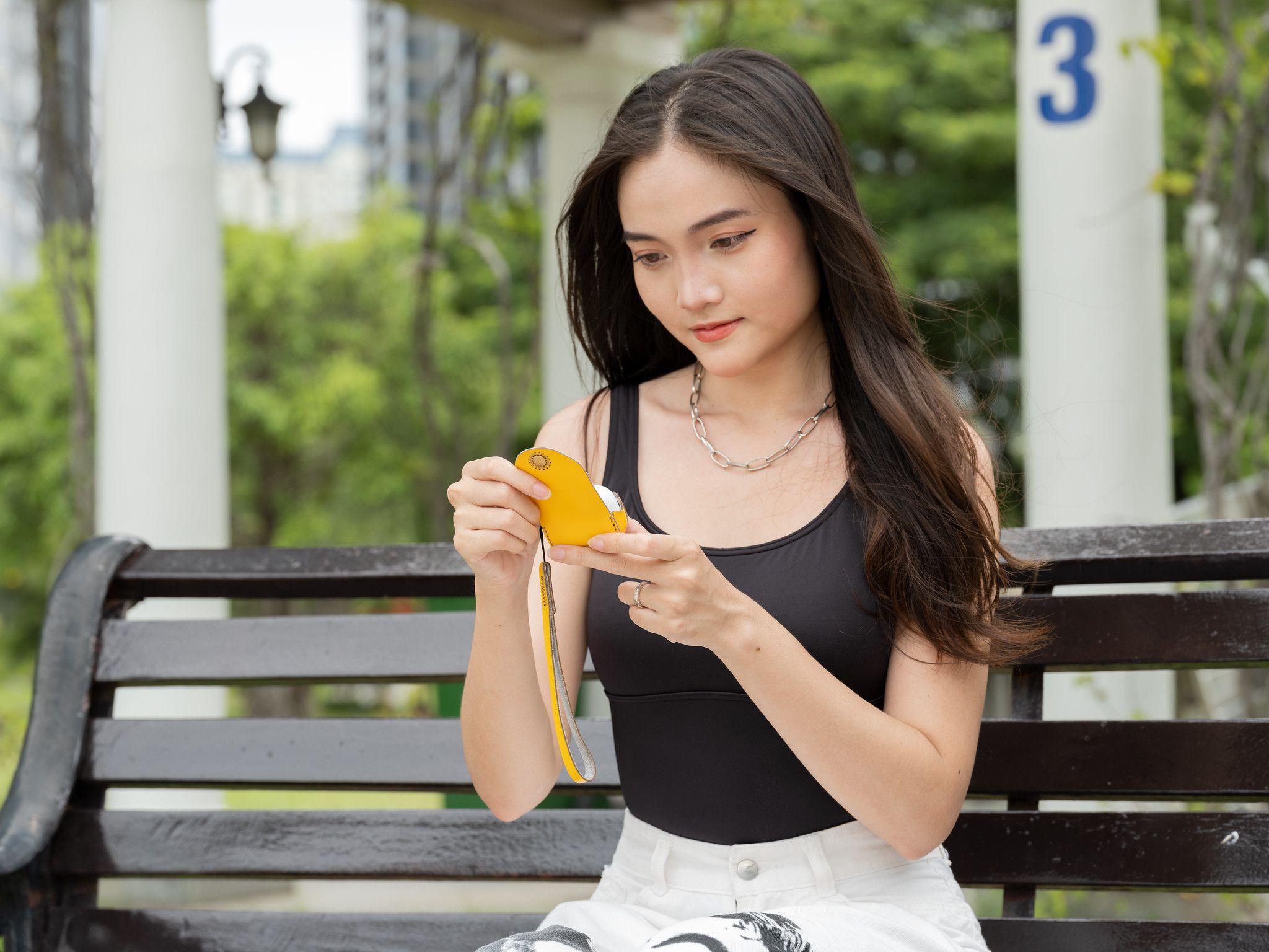 Bao da SEN nút bấm Apple Airpods Pro 2