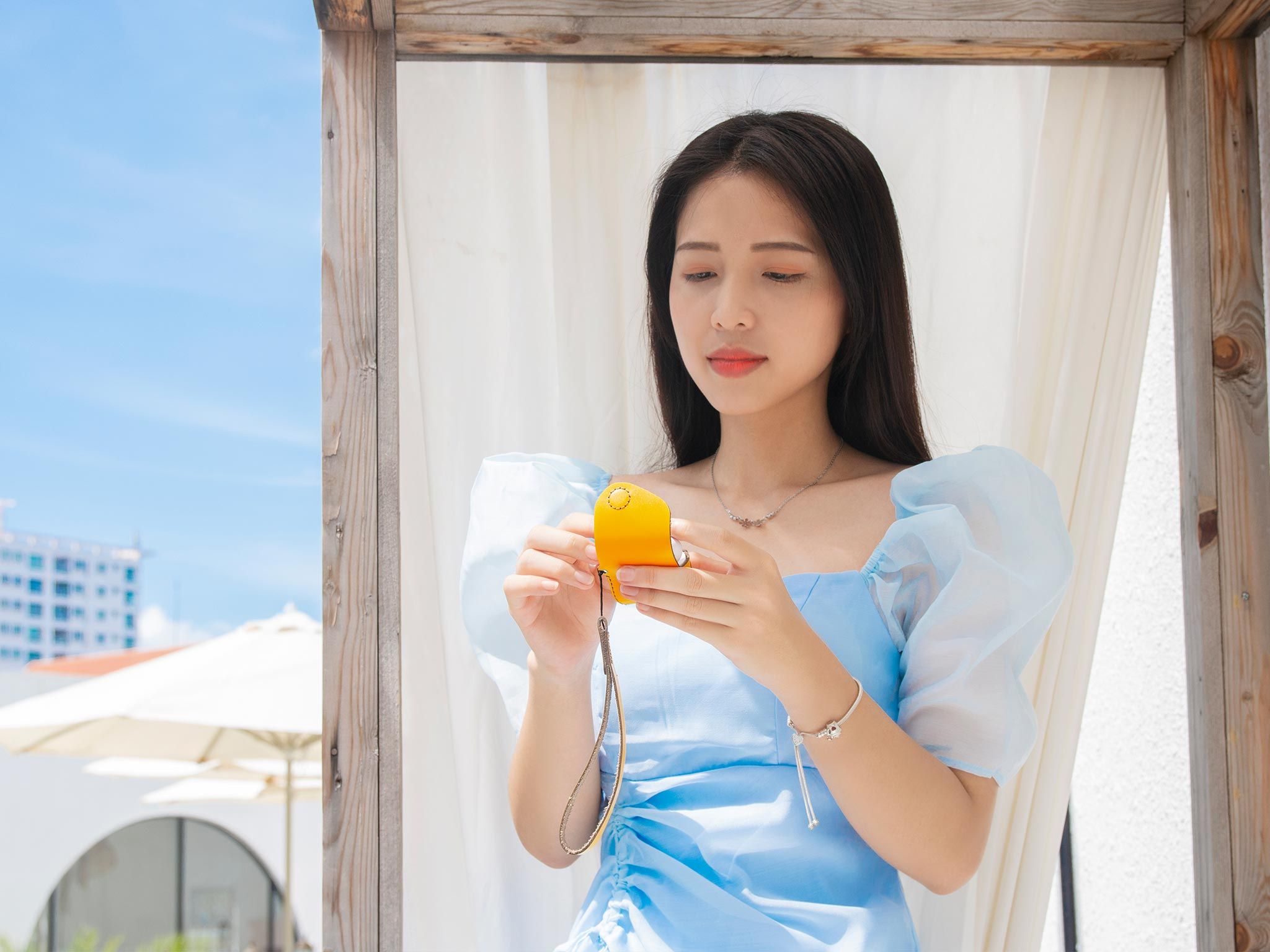 Bao da SEN nam châm Apple Airpods 3