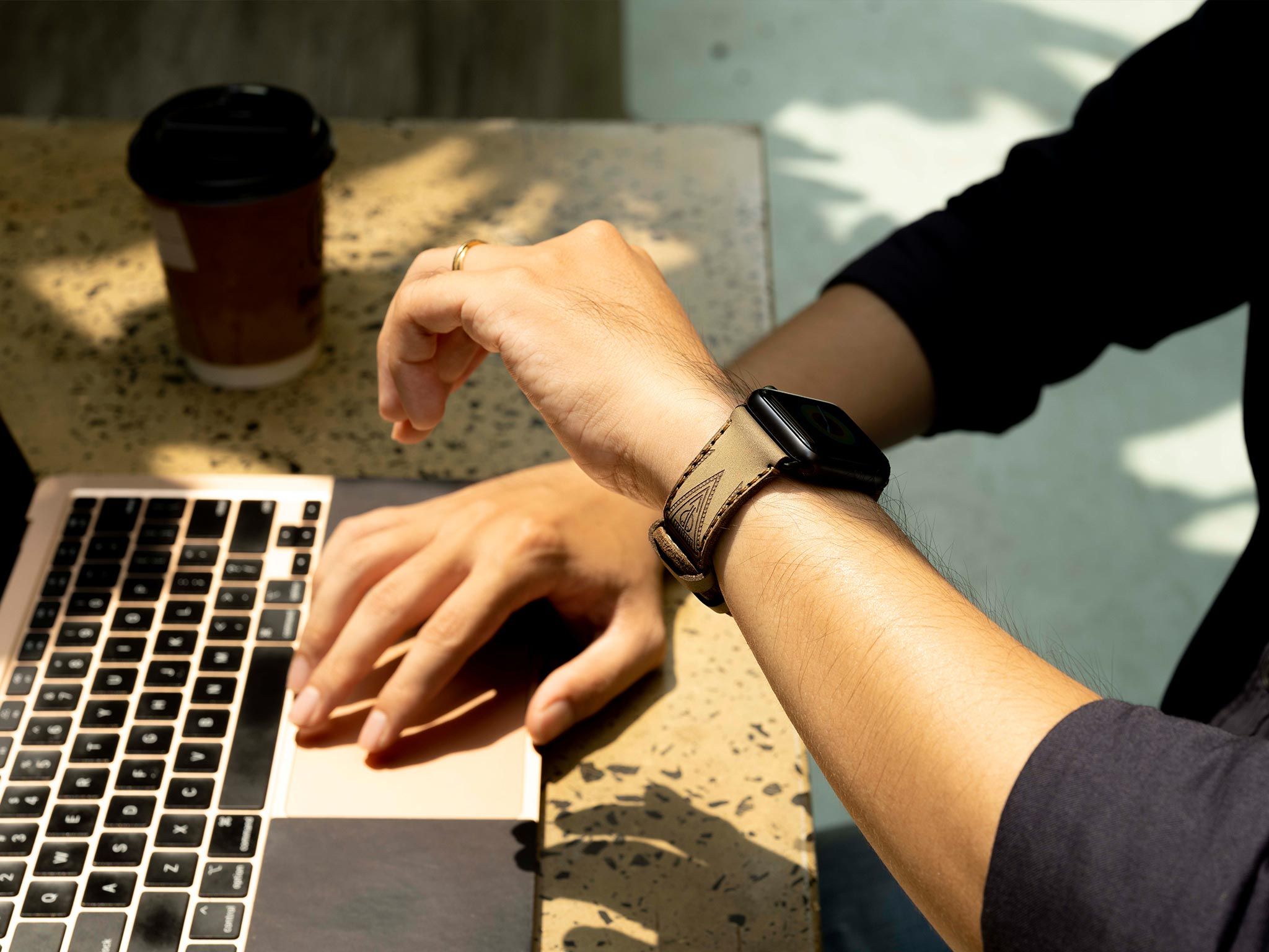 Dây da SEN Apple Watch Trống Đồng