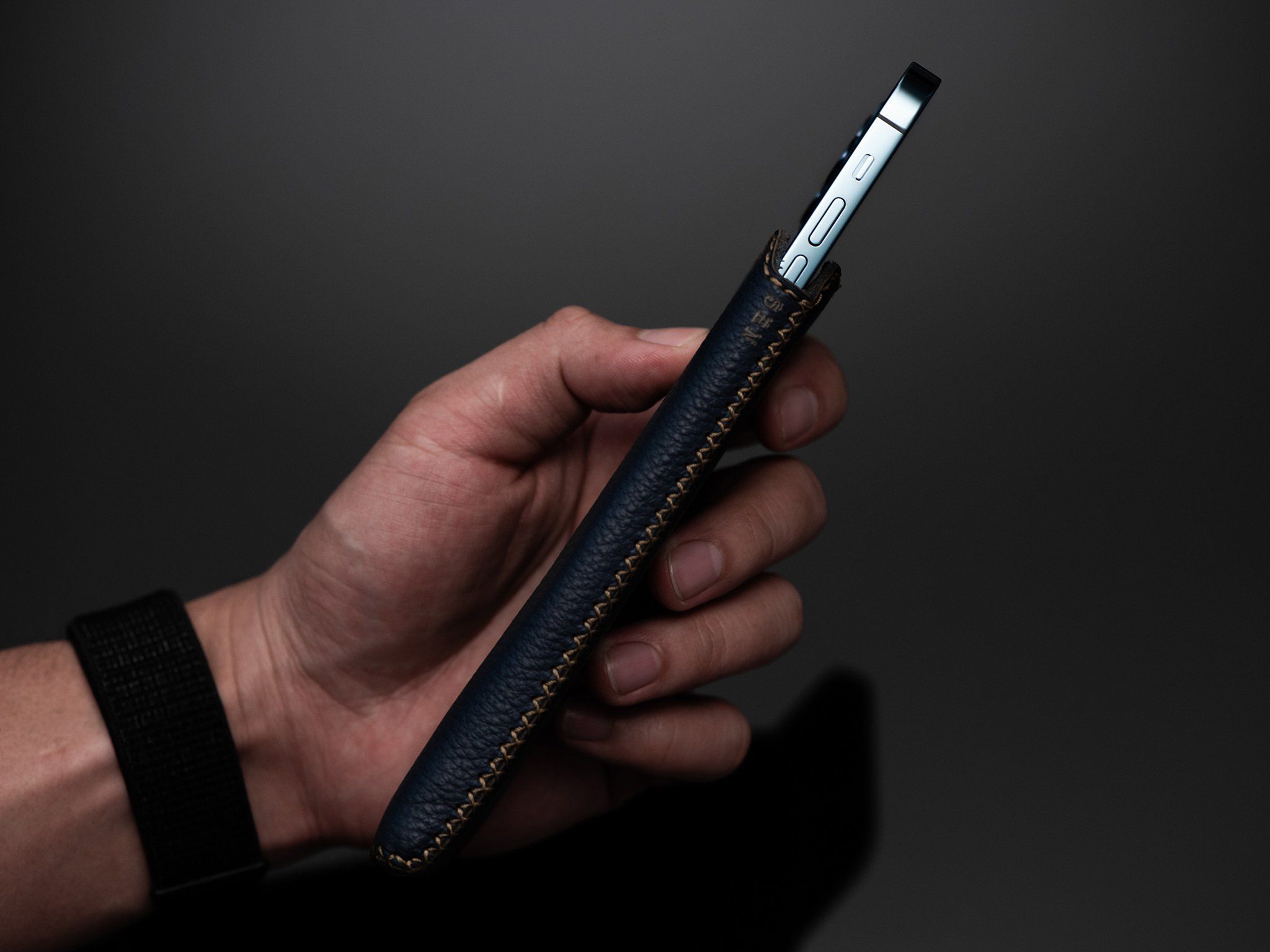 iPhone 12 Pro Max - Bao da ôm