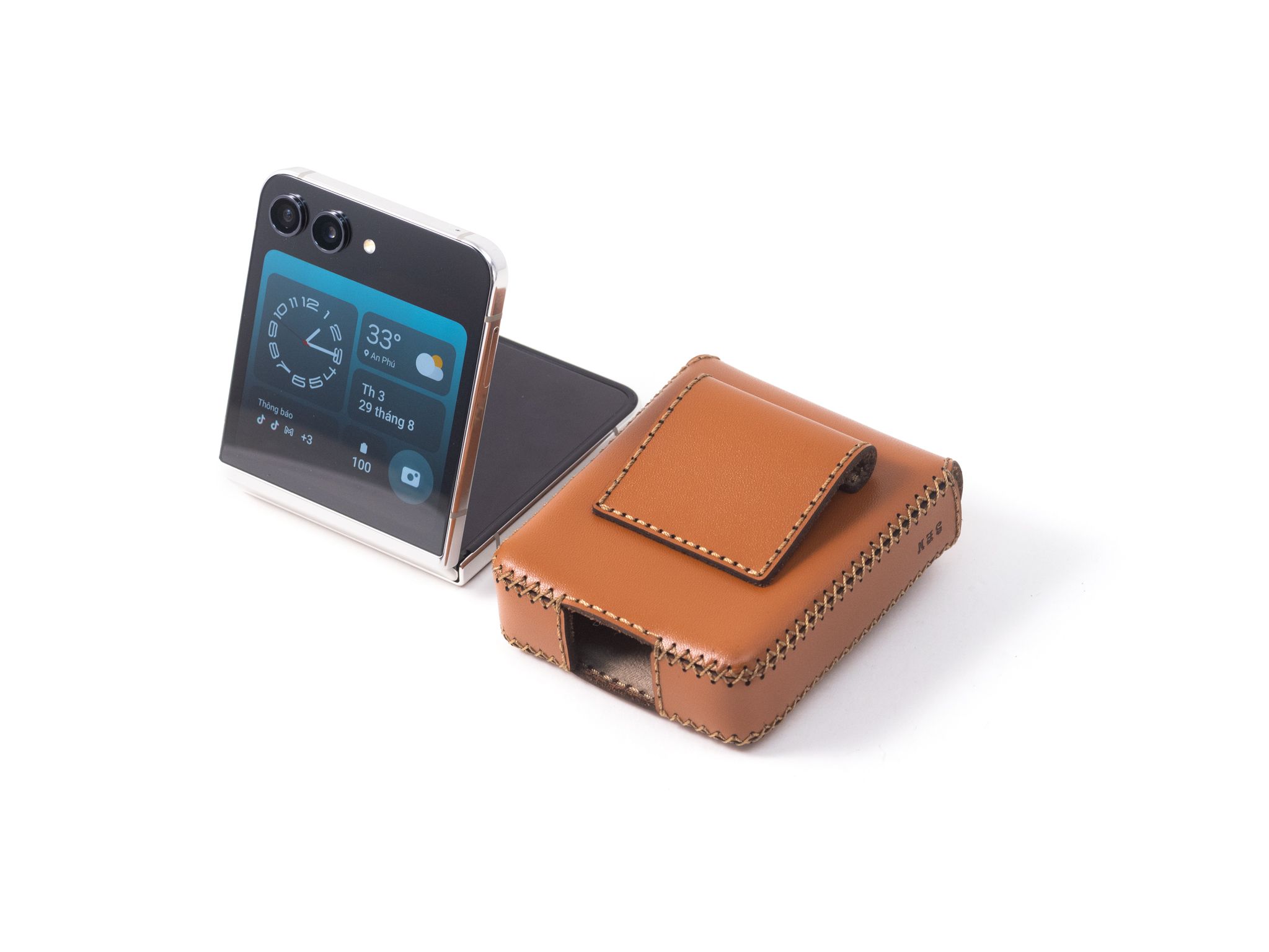 Samsung Galaxy Z Flip 5 - Bao da đeo lưng