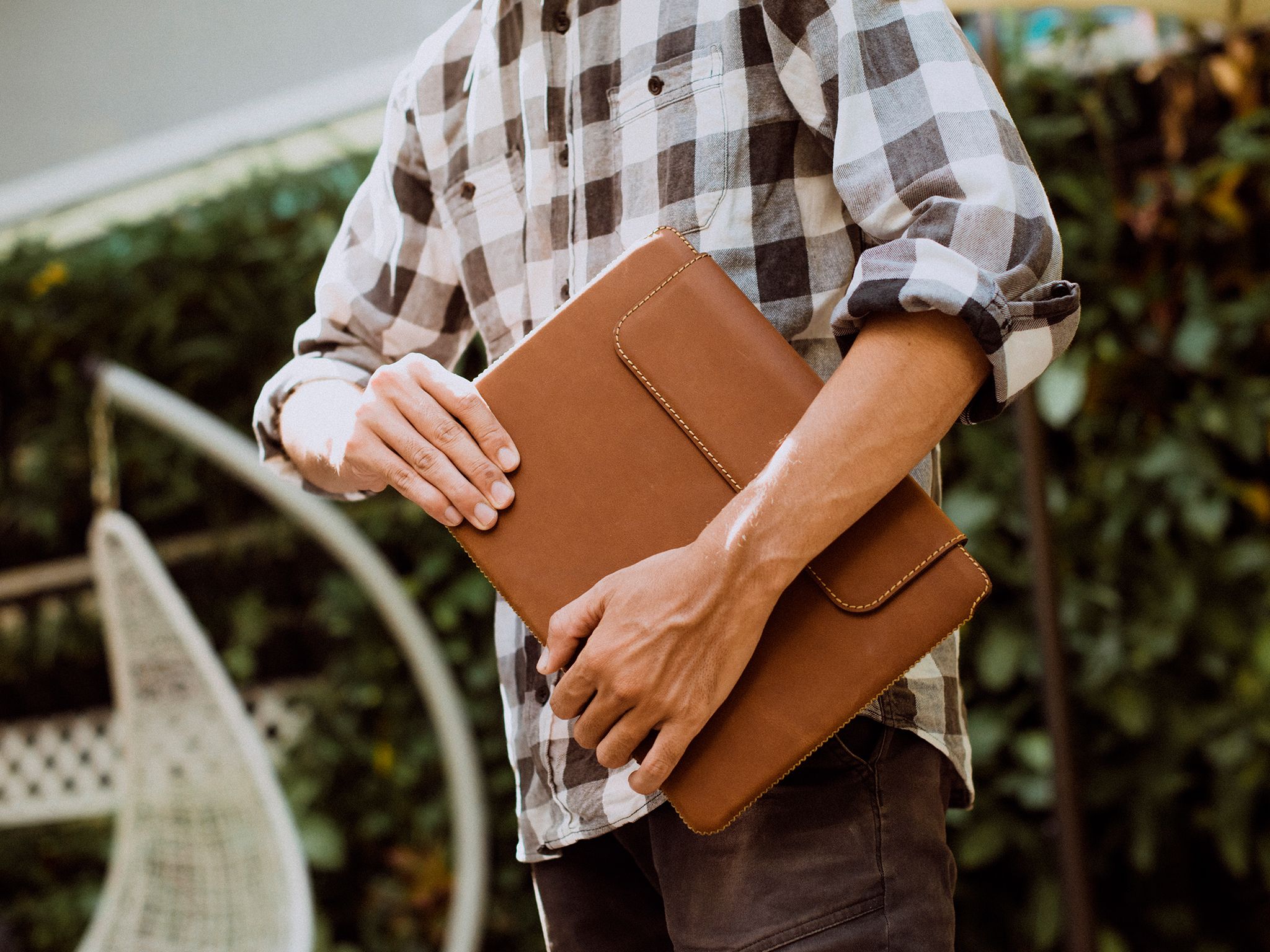  Macbook Pro 16″ (2019) - Bao da nắp ngang 