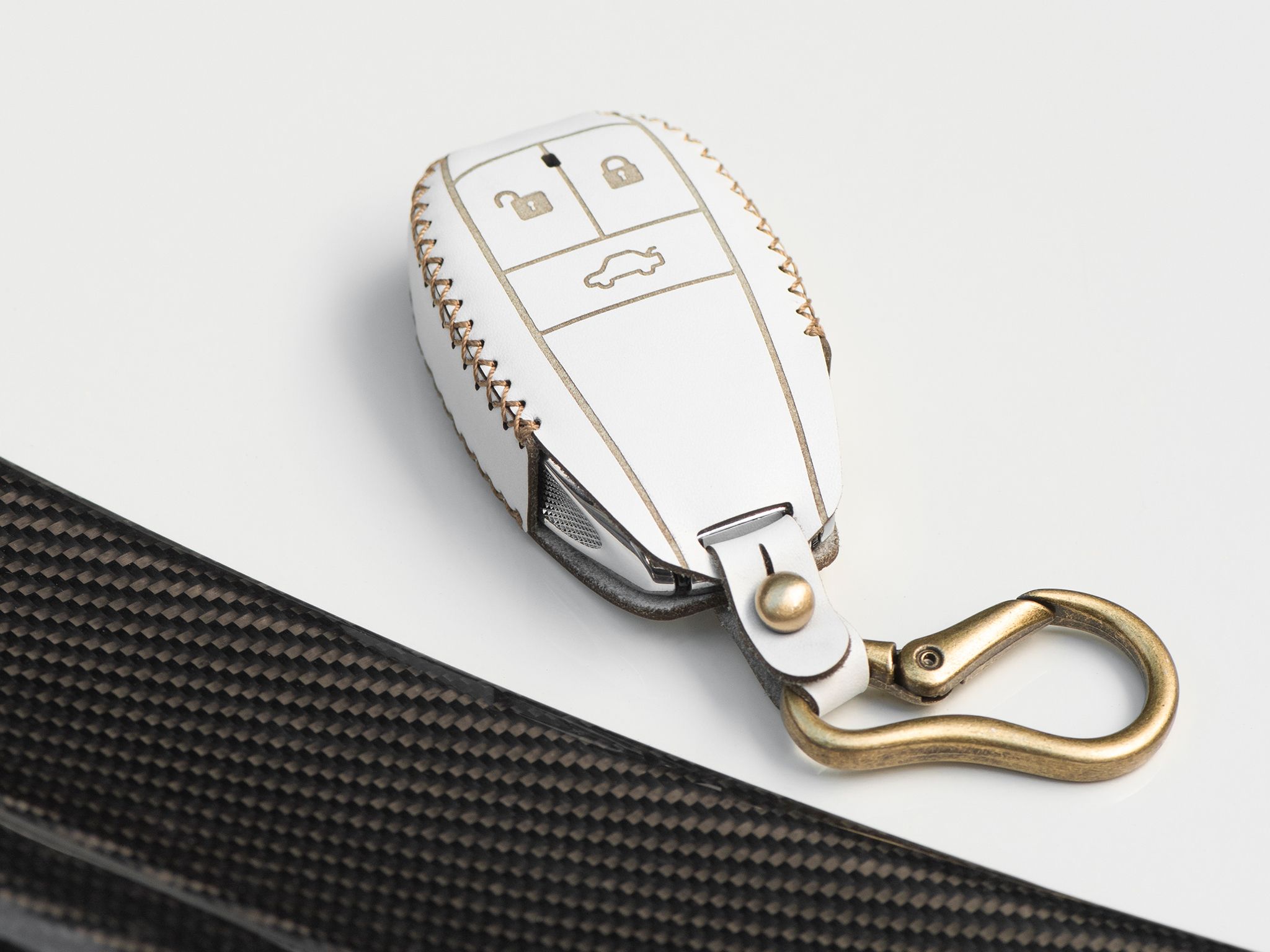 Bentley Bentayga - Bao da chìa khóa (móc carabiner)