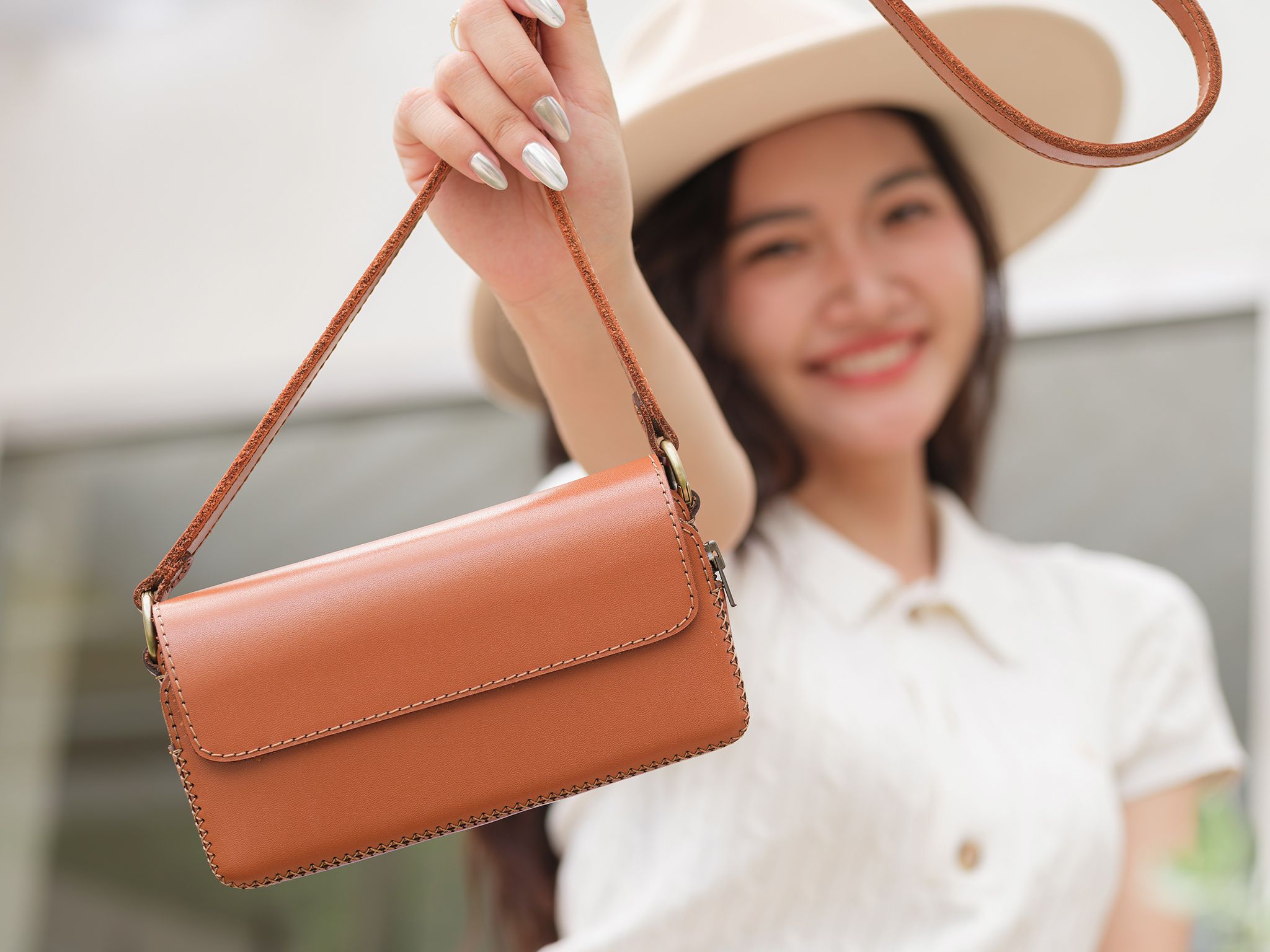 Túi đeo điện thoại
