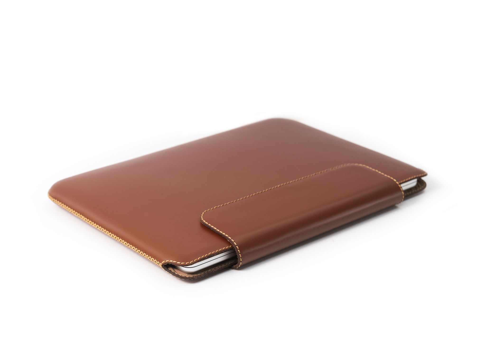 MacBook Air 15″ M2 (2023) - Bao da nắp ngang