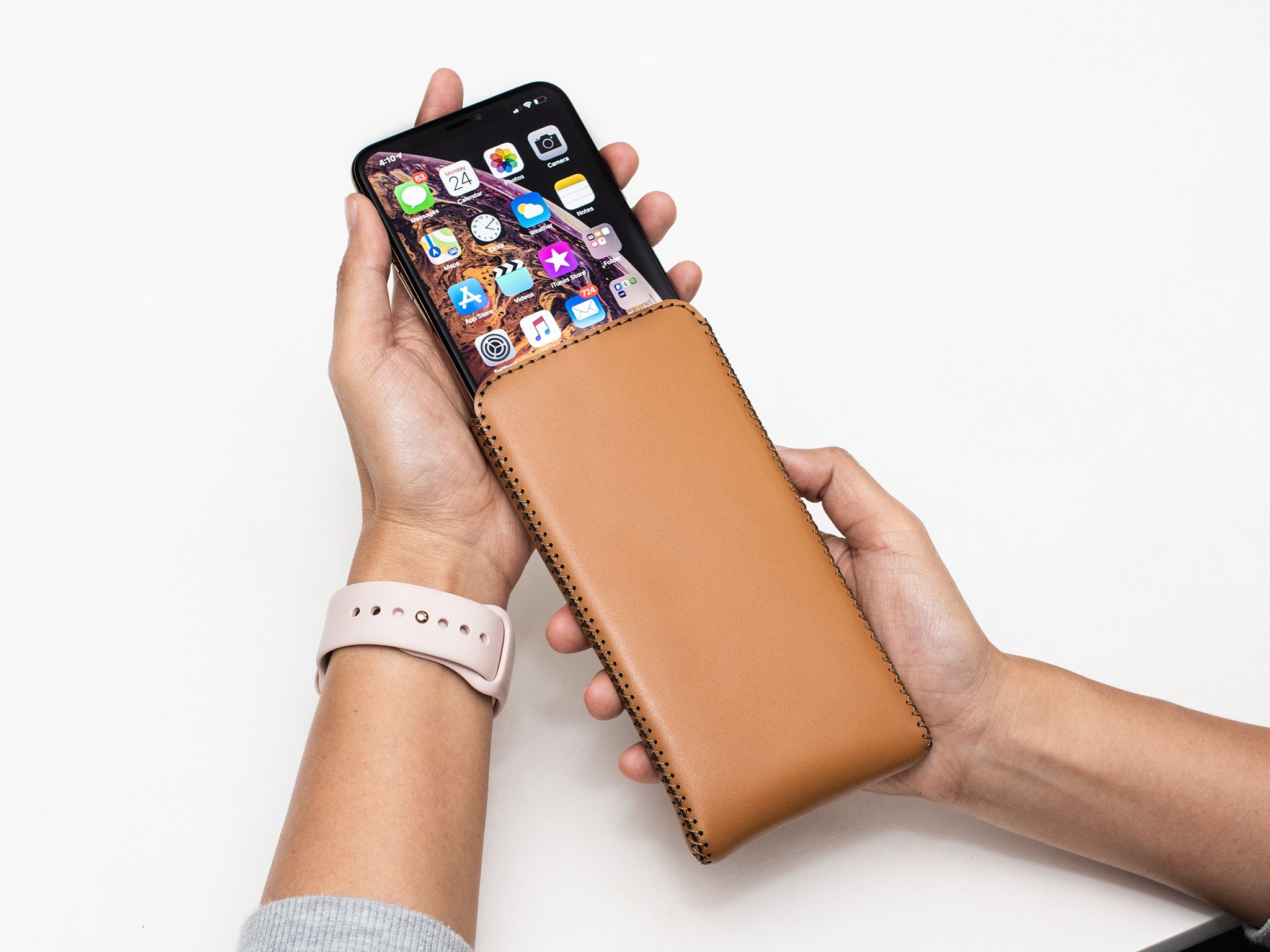 iPhone XS Max - Bao da ôm