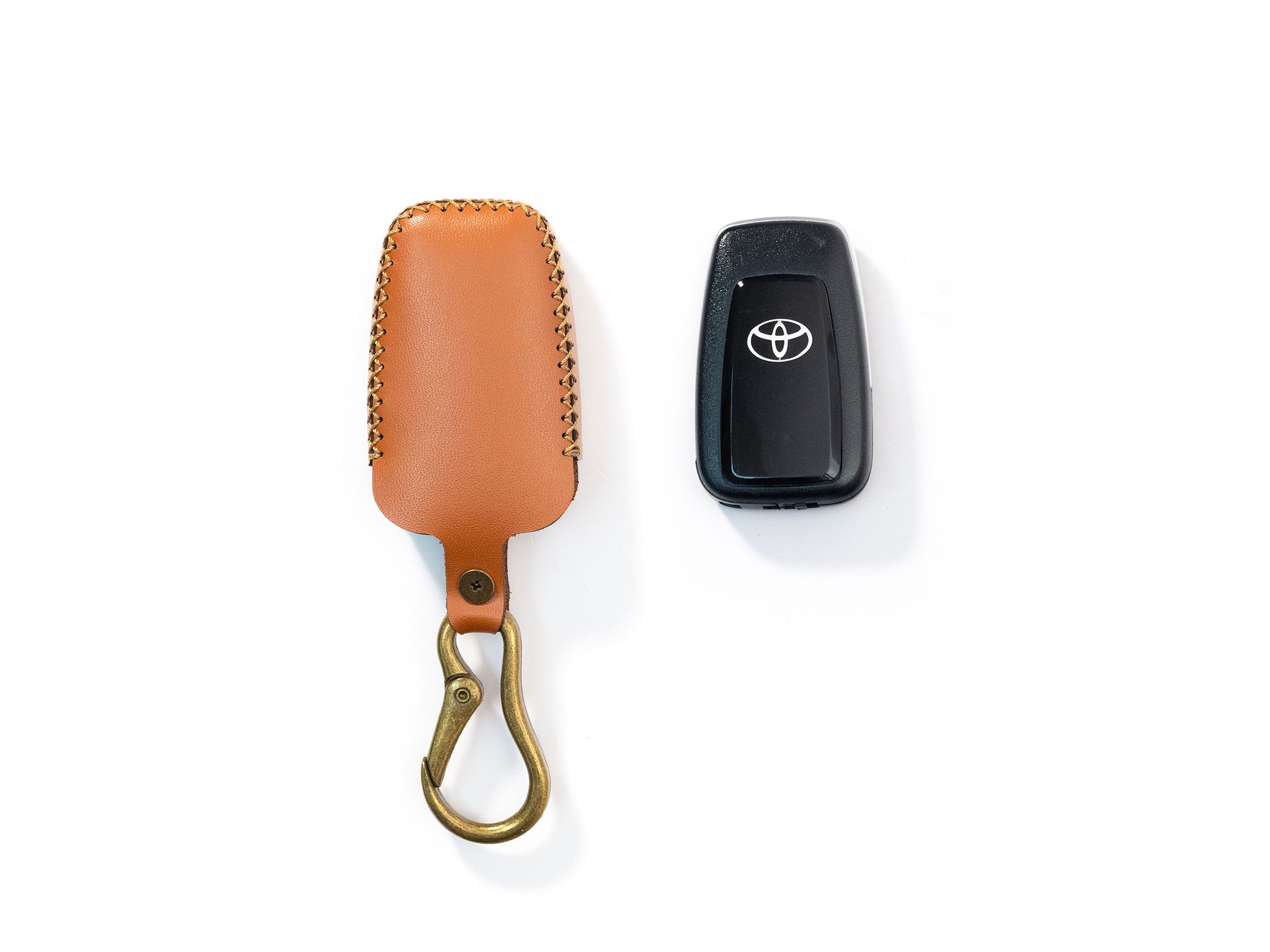 Toyota Fortuner - Bao da chìa khóa