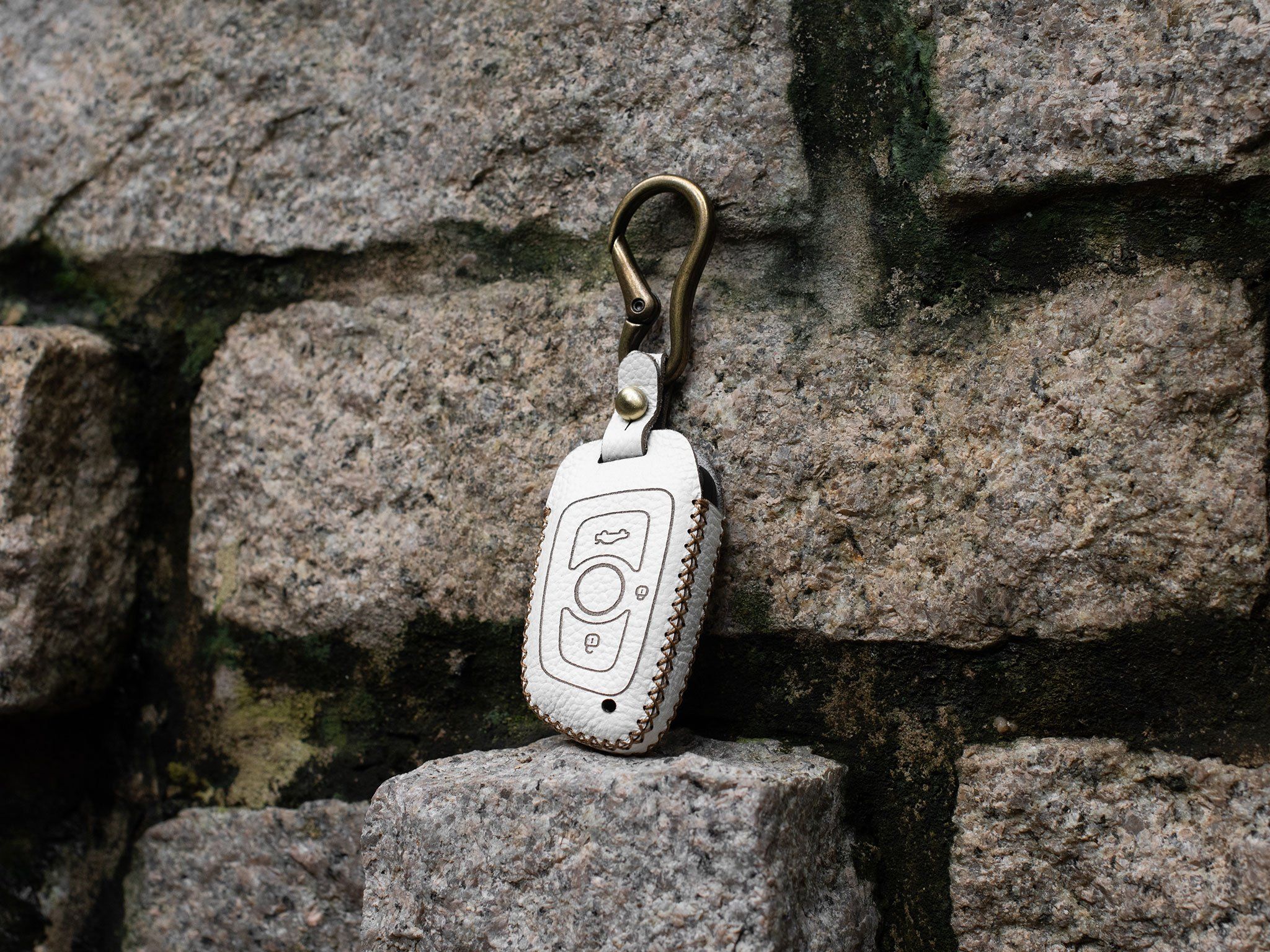 Vinfast Lux - Bao da chìa khóa (móc carabiner)