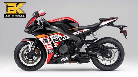 HONDA CBR 1000RR - 25