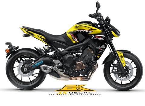 YAMAHA MT09 - DEMO 03