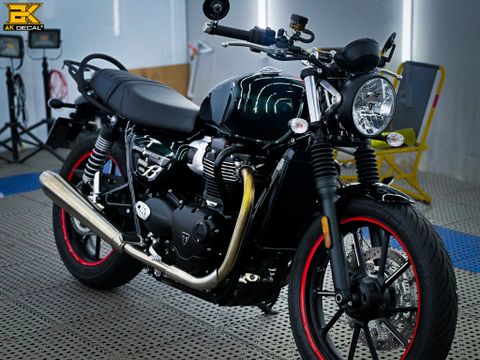 TRIUMPH STREET TWIN - 030224