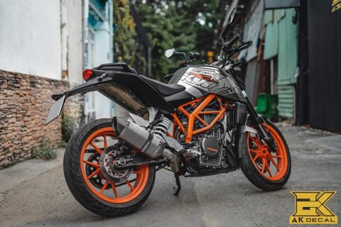 KTM DUKE 250