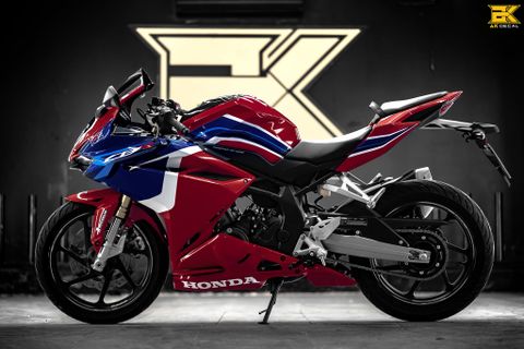 HONDA CBR 250RR - 11