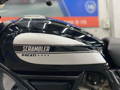 DUCATI SCRAMBLER - 200424