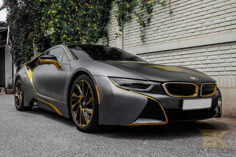 BMW I8 - 02 WRAP GREY