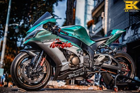 KAWASAKI ZX10R - 050322