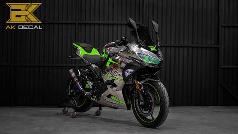 KAWASAKI NINJA 400 - 007