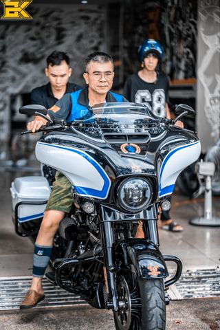 HARLEY DAVIDSON STREET GLIDE - 151022