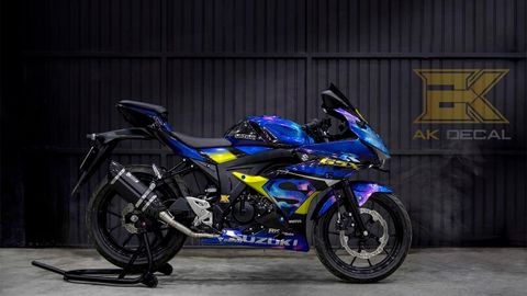 SUZUKI GSX R150 - 002