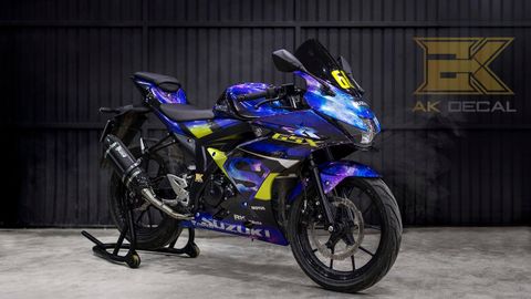 SUZUKI GSX R150 - 002