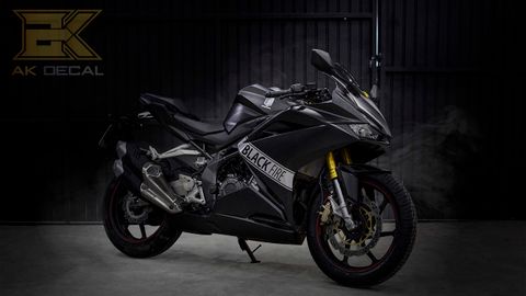 HONDA CBR 250RR - 10