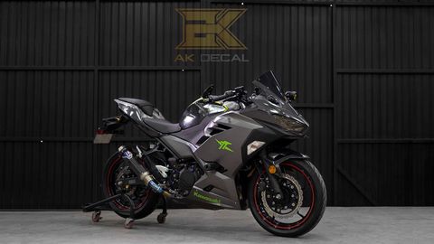 KAWASAKI NINJA 400 - 004